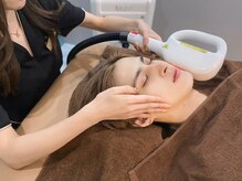 アイリス(IRIS)/背中脱毛-施術風景-