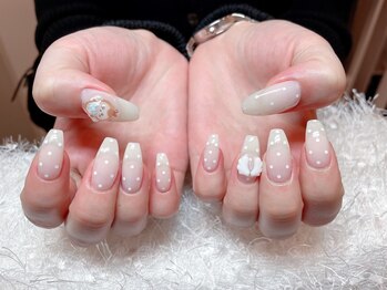 レアネイル 新宿(le'a nail)/ドットネイル