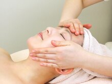 エステティックアウラジパング(Esthetic Aura Zipangu)/オールハンドマッサージで小顔