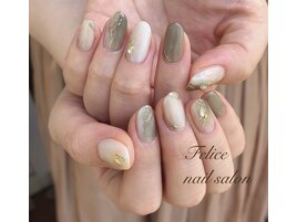 khaki　Nail &nbsp;&nbsp;8800円