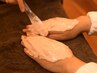 【透明感あふれる潤い肌に】ハンドケアトリートメント　4400円→3300円