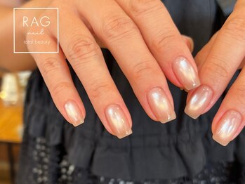 ラグ ネイル(RAG nail)の写真/フォルム・艶・質感すべてにこだわり、派手じゃないのに惹かれる指先へ。最大限魅力を引き出す大人nail♪