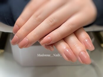 マドンナ ネイル(Madonna Nails)/