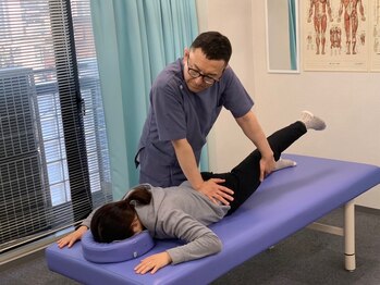 尾頭橋整体院 名古屋北院/反り腰気になってませんか？