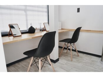 ラナン(Lanan)/メイクルーム