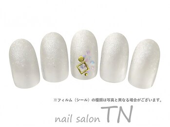 ティーエヌ 枚方TSUTAYA牧野高校前店/6月定額3900円→オフ込み3500円