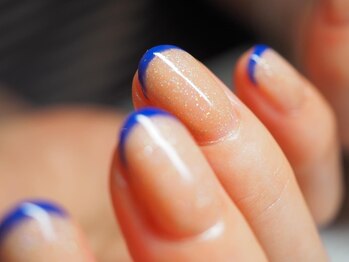 ビューティトリップ(Beauty TRIP)/カラー選びが楽しいフレンチ