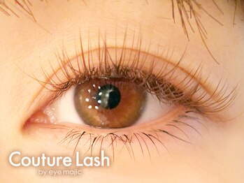 クチュールラッシュ バイ アイマジック 渋谷店(COUTURE LASH by eye majic)の写真/人気のブラウン系カラ-エクステもカラ-豊富☆抜け感のあるブラウンフラットラッシュも◎カラ-MIX何色でも¥0