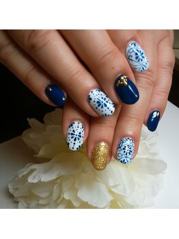 コーラル(CORAL)/手書きタイル柄