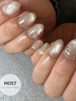 モスト(MOST)/マグネットネイル