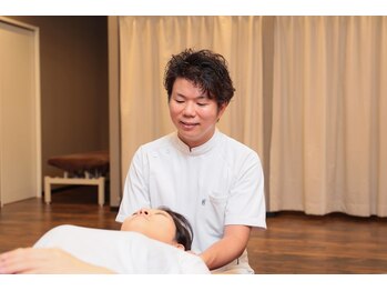 富雄バランス鍼灸接骨院/施術風景3