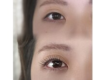 リフトアップするまつ毛パーマ（パリジェンヌ)