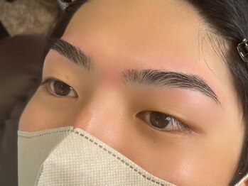 エムズアイブロウ 大阪京橋店(M’sアイブロウ)/メンズハリウッドブロウリフト