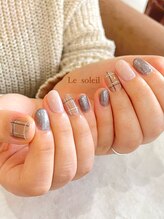 ル ソレイユ(Le soleil)/人気チェックネイル　by mikiko
