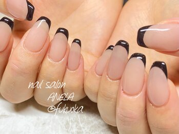 アネラ(ANELA)/黒フレンチネイル