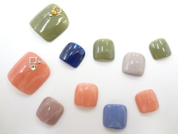 ネイルサロン クイール 小山店(NAIL SALON QUILL)/ワンカラー×ストーン