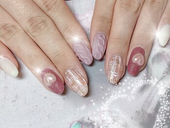 ハッピービューティー(Happy Beauty)/ニットネイル