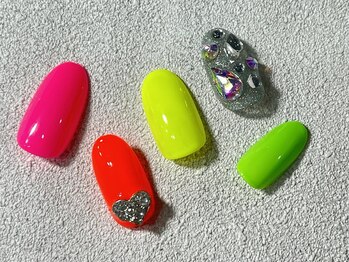 ネイルサロン メイプル(Nail Salon maple)/ネオンカラー