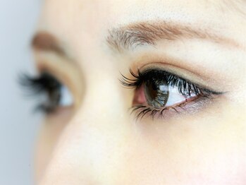 アイラッシュ ラ ラン(eyelash La.Lan)の写真/【お目元の印象をまつ毛で変える！】まつ毛のお悩み是非お聞かせください◎ボリューム感UPで気分も上がる♪