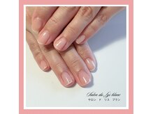サロンドリスブラン(Salon du lys blanc)の雰囲気（清潔感あるクリアジェルネイル）