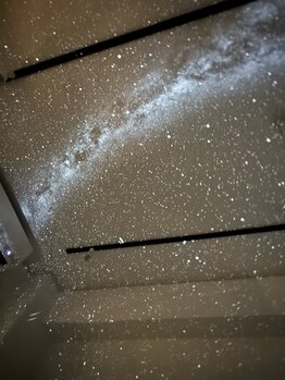 ルヴェナ(Luvena)の写真/【首肩こりの重ダルさ、放置していませんか？】24時間営業の隠れ家サロンで頭から首筋まで極上の解放感を
