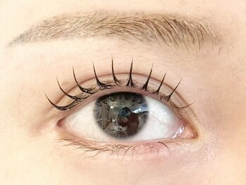 トータル ビューティサロン アイズ(Eye's)の写真/大人女性に♪毛先まで濃くなる話題のメニュー”マスカラパーマ”ナチュラルから束感までデザイン自由自在☆
