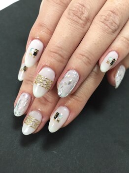 ネイルルーム プリル(Nail Room pulir)/
