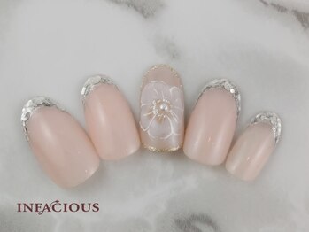 インフェイシャス 大丸福岡天神店/大人の上品お呼ばれネイル 