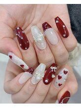 ヴィーナスネイル(Venus Nail)/長さ出し持ち込みデザイン