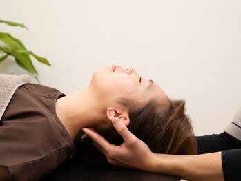 りふぁいん鍼灸整骨院 八王子北野店の写真/【骨盤・姿勢矯正1980円~、鍼灸2750円~、ヘッドスパ1980円】あなたの肩こりを手技×鍼灸施術で解消◎