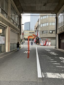 グレースフィオーレ 京橋店(gracefiore)/道案内3 ファミマ手前を左へ