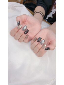 ティナ ネイルスタジオ(Tina Nail Studio)/定額制