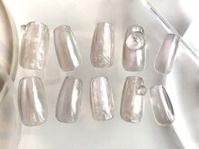 エムディーエーネイル(M.D.A NAiL)/プリズムオーロラネイル