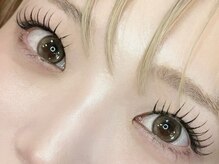 キュアバイアニーアンドジーノ(Qa by Annie&Gino)