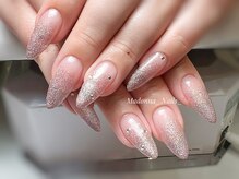 マドンナ ネイル(Madonna Nails)/