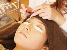 いよいよ施術です…まつエクの方