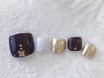 ナル バイ ネイルブレイク(Nalu by Nail Break)/ミラー×大人