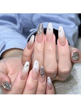 クイーンズビューティーサロン 歌舞伎町店(Queen's beauty salon)/チップ長さだしやりつけ放題