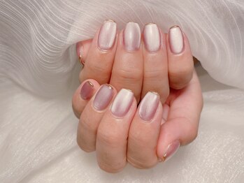 ビアンカ(Bianca)/マグネットミラースキニーネイル