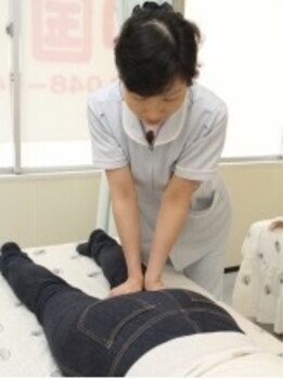 楽楽中国整体院 与野店/整体