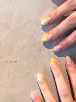 ネイル ドゥ 岡山駅前店(Nail Doux)/ニュアンスミモザネイル