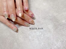 ホワイトネイル 武蔵小杉店(WHITE NAIL)/マグネット/持ち込み/フレンチ