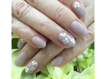 プルミエ ネイル(Premier Nail)/定額デザイン☆ホロのお花