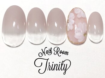 ネイルルーム トリニティ(Nail Room Trinity)/150種類以上選べるアート付