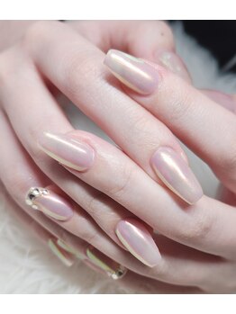 ロアネイルアール(Loa nail R)/