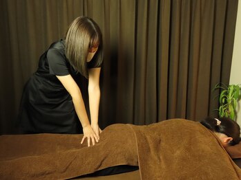 りらく 下通店/