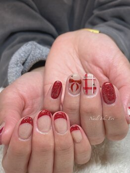 ネイルズ イルク(Nails Irk)/赤フレンチとリボン