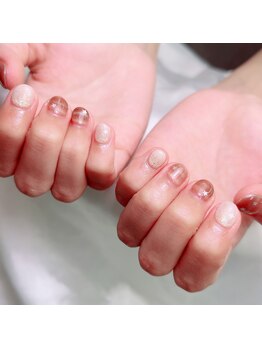 アートネイル ギャラリー(Art nail Gallery)/きらめき大人かわいいネイル