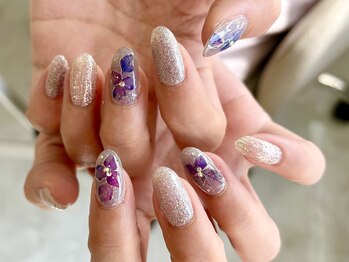 アンレーヴ(Un Reve)/紫陽花ネイル