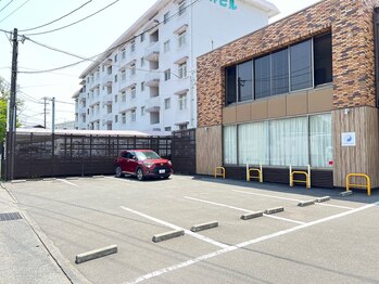 ピエール ナリタイラボ 久留米店(Piel NARITAI LABO)/駐車場のご案内です!